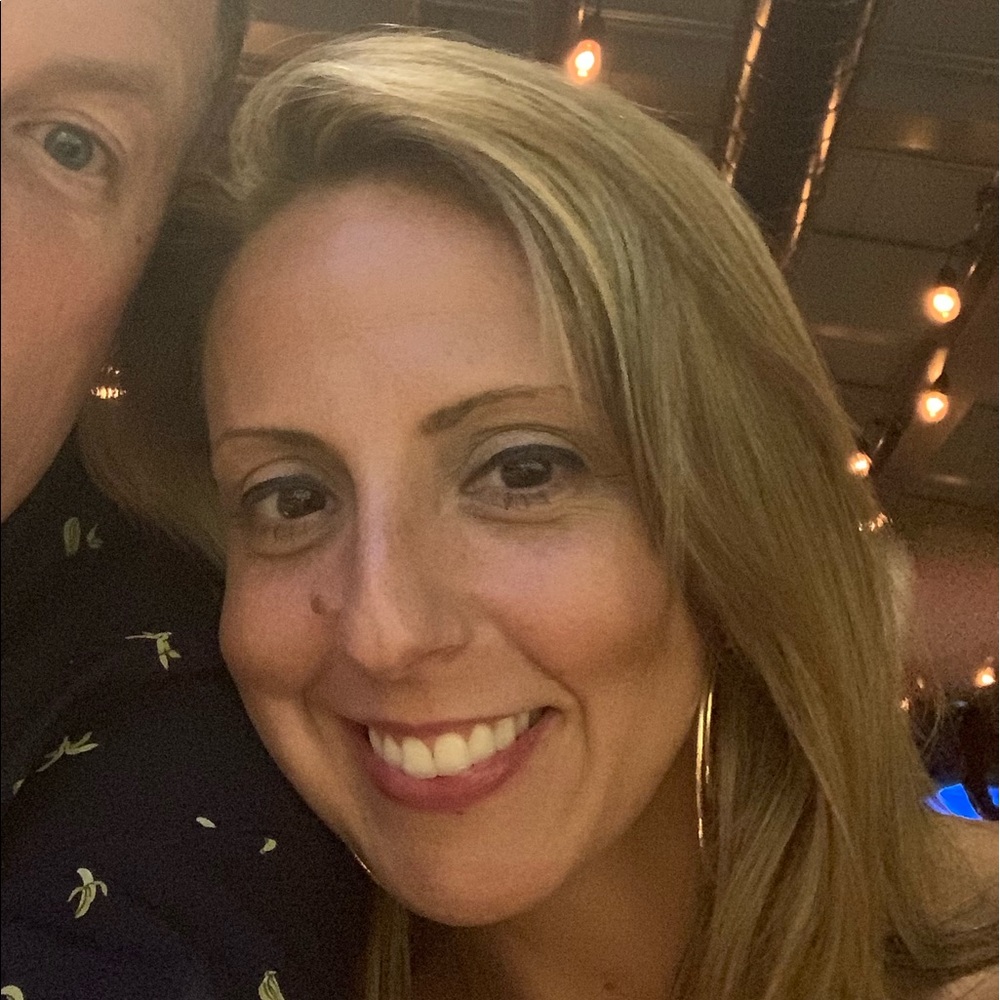 Meet your Posher, Toni